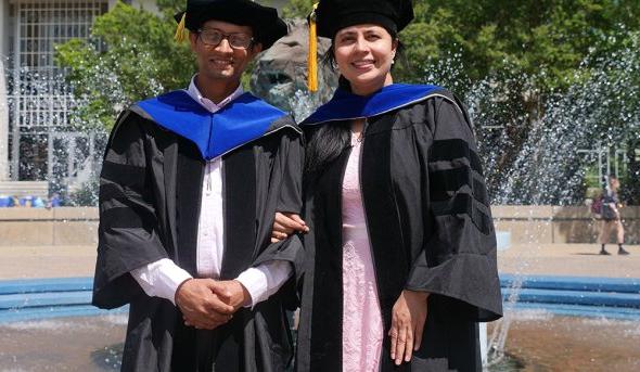 苏尼尔·波卡雷尔博士.D. 和Pushpa Pandey博士.D. 